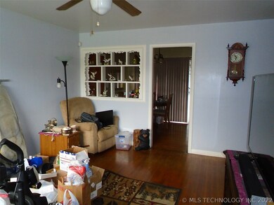 Hard wood flooring throughout the home.  Eat in ki