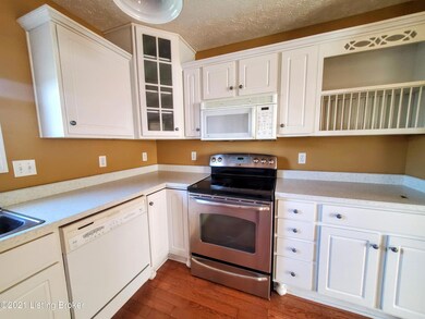 213 Lassiter Ct, Radcliff, KY 40160 - photo 7
