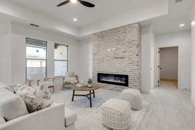 1104 Sparhawk Dr, Midland, TX 79706 - photo 2