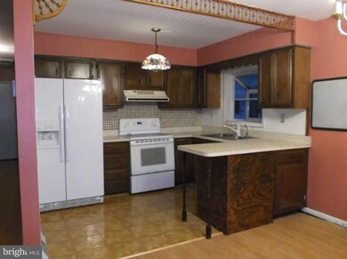 333 Margate Dr, Glen Burnie, MD 21060 - photo 4