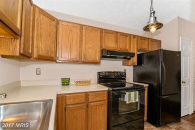 2137 Wainwright Ct unit 2A, Frederick, MD 21702 - photo 5