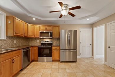 23 Railroad St, Maynard, MA 01754 - photo 2