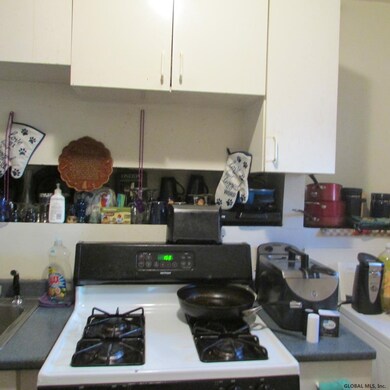 17 West St, Albany, NY 12206 - photo 6