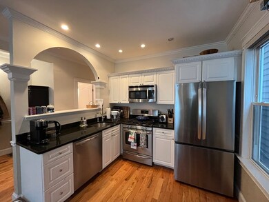 524 E 6th St unit 1, Boston, MA 02127 - photo 3