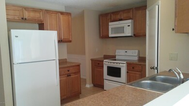 10705 Academy Park Dr, Jacksonville, FL 32218 - photo 3