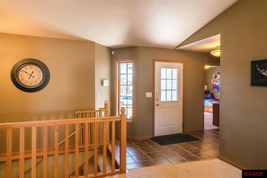 104 Cole Ct, Mankato, MN 56001 - photo 3