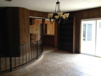 Breakfast Room.