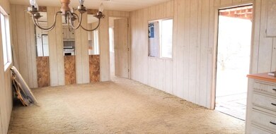4_Living Area
