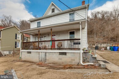 260 Knoxville Rd, Knoxville, MD 21758 - photo 2