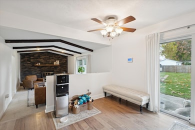 11837 Bowman Dr, Mishawaka, IN 46545 - photo 4