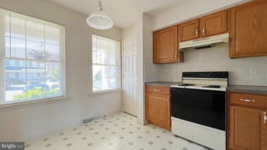 4030 Bradford Cir, Mount Joy, PA 17552 - photo 5