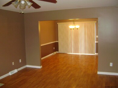 47 Acorn Ave, Rensselaer, NY 12144 - photo 6