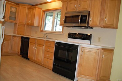 7540 Quarry Rd, Alburtis, PA 18011 - photo 3