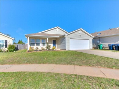 9413 Checkerbloom Dr, Oklahoma City, OK 73165 - photo 2