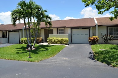 15924 Laurel Oak Cir unit 5, Delray Beach, FL 33484 - photo 2
