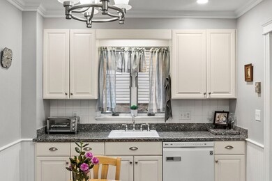 7 Verndale Rd, Milton, MA 02186 - photo 4