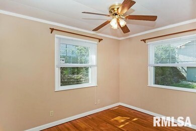 1108 W Lombard St, Davenport, IA 52804 - photo 7