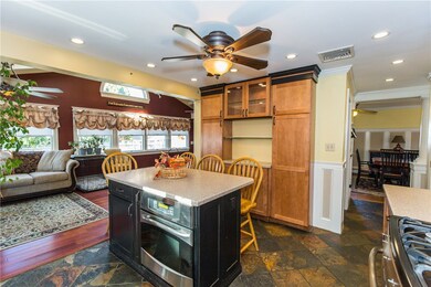 42 Jutras St, Pawtucket, RI 02861 - photo 7