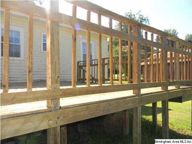 Railings are FHA compliant for child safety.