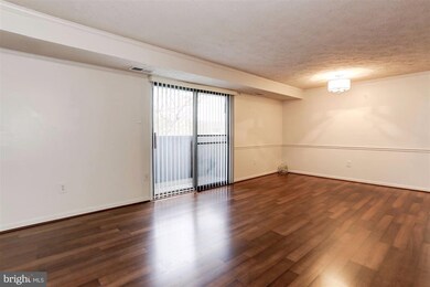 19605 Gunners Branch Rd unit J, Germantown, MD 20876 - photo 5