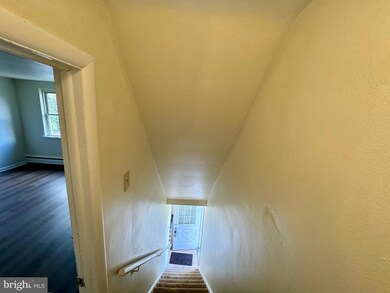 237 S 3rd St unit B - 2ND FLOOR, North Wales, PA 19454 - photo 4