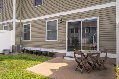 7 Deerwood Dr unit A, Nashua, NH 03063 - photo 5
