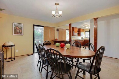 9513 Aspenwood Ct, Montgomery Village, MD 20886 - photo 7