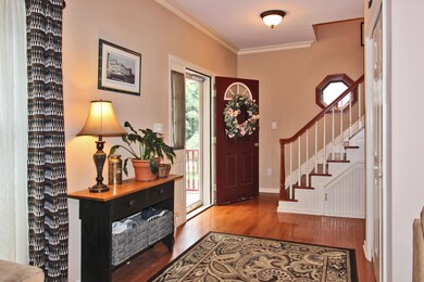 2 Entry foyer