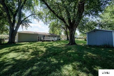 240 Southgate St, Lincoln, IL 62656 - photo 7