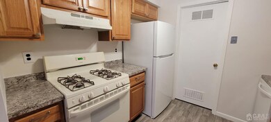 15 Deerberry Ln, Monmouth Junction, NJ 08852 - photo 6