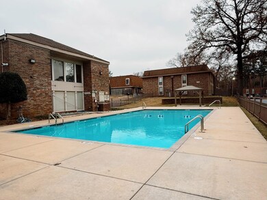 6571 Poplar Ave unit 2, Germantown, TN 38138 - photo 2