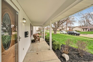 381 Lyncroft Dr, Columbus, OH 43230 - photo 5