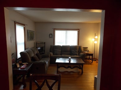 27 Birch St, Ludlow, MA 01056 - photo 6