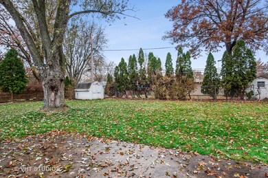 317 W Gartner Rd unit 11, Naperville, IL 60540 - photo 7