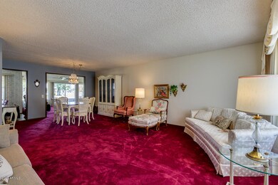 9862 W Country Club Ct, Sun City, AZ 85373 - photo 3