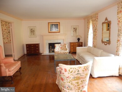 1208 Doves Cove Rd, Towson, MD 21286 - photo 3