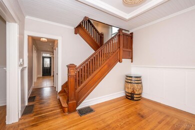 407 Purcell Ave, Cincinnati, OH 45205 - photo 7