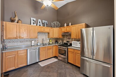 209 Lorien Ct, East Dundee, IL 60118 - photo 5