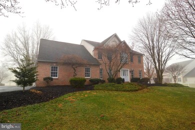 7 Mulligan Dr, Reading, PA 19606 - photo 2