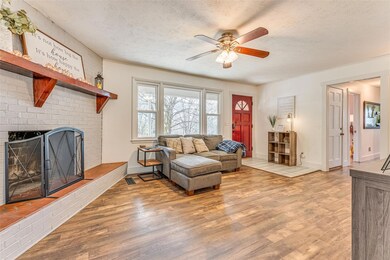 111 Turtle Dove Ln unit 1,2,25,26, Hendersonville, NC 28792 - photo 3