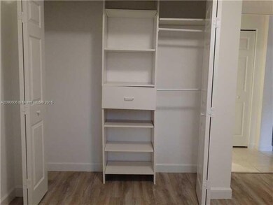 6871 NW 107th Ct, Doral, FL 33178 - photo 6