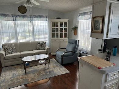 679 Safari Hunt Dr, Sebring, FL 33872 - photo 5