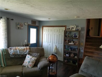 816 Alameda Ave, Sheffield Lake, OH 44054 - photo 6