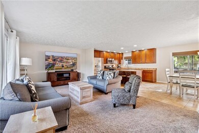 749 Maplewood Ave, Sheffield Lake, OH 44054 - photo 4