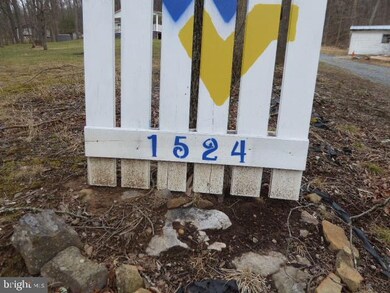 1524 Walnut Bottom Rd, Fisher, WV 26818 - photo 5