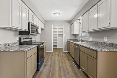 702 Parkridge Dr, Decatur, TX 76234 - photo 7