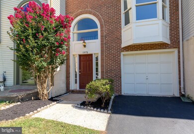 13978 Lightburn Ln, Centreville, VA 20121 - photo 3