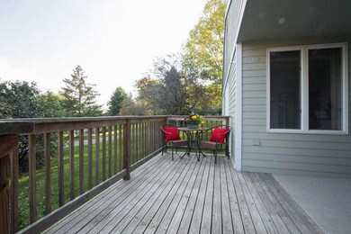 Deck/entry