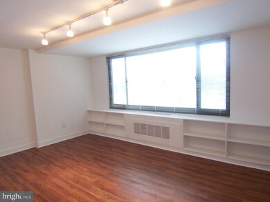 1011 Arlington Blvd unit 833, Arlington, VA 22209 - photo 4