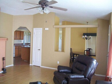 Family room -4